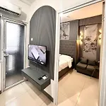 Apartement Green Pramuka 2Br Suite Room